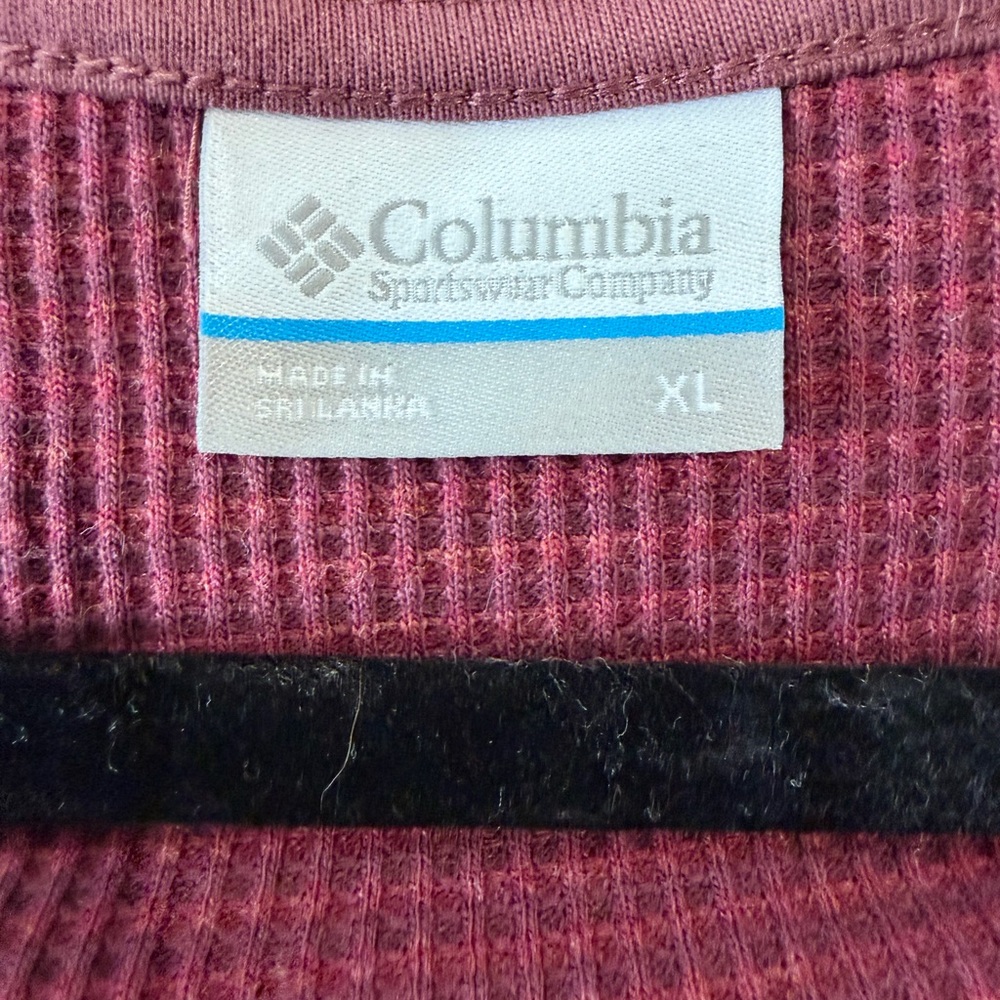 Columbia Women's Cascade Gorge Thermal Long Sleeve Top - Burgundy - Picture 5 of 7